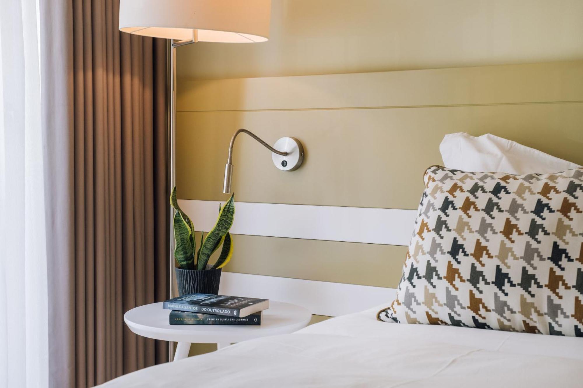 Alva Valley Hotel Оливейра-ду-Ошпитал Экстерьер фото